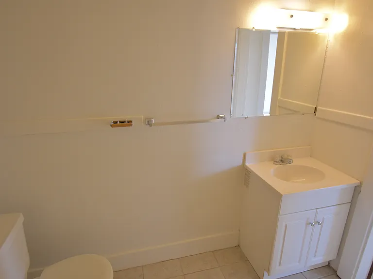 100 N 39th St #6 — Photo 18