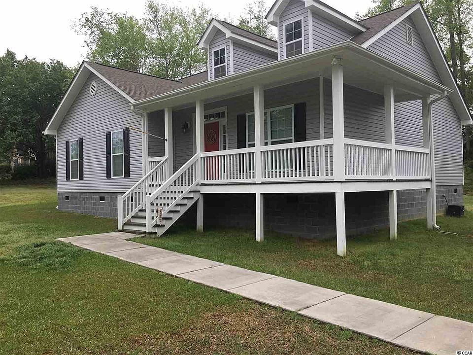 1st image of 389 Country Club Dr