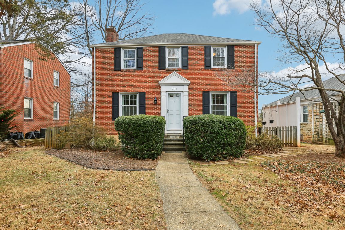 Howard Rd-S2401-001.jpg