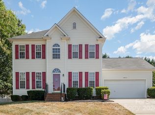 10917 Chelsea Garden Ct, Charlotte, NC 28213