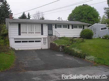 1st image of 137 Humbert Ave