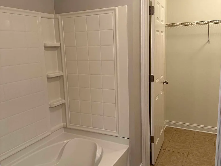166 Applewood Ln — Photo 11