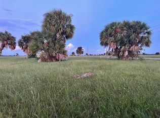 2 Elm Dr, Placida, FL 33946