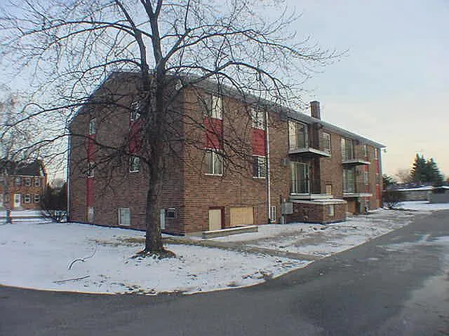 3121 Southfield Dr photo 1