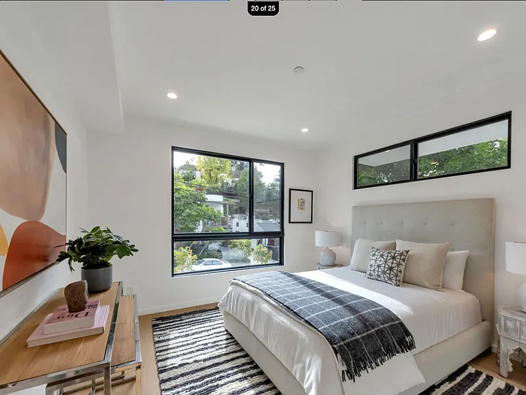 6327 1/2 Primrose Ave — Photo 19