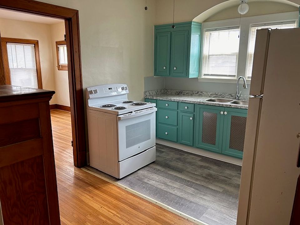 1st image of 840 Eastern Pkwy APT 3