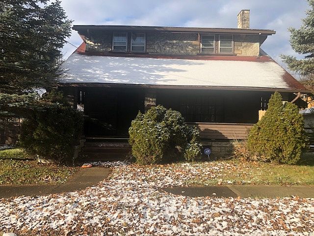 2nd image of 409 N Beaver St