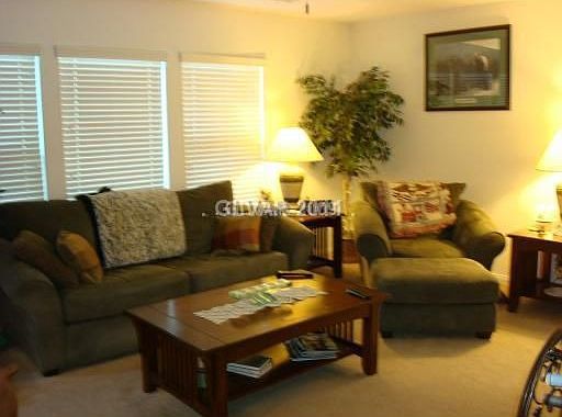 4th image of 216 Copper Pine Ave