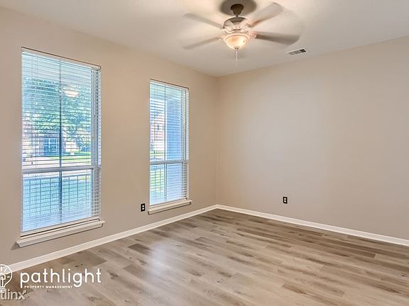 3rd image of 4811 Wilderness Glen Ct