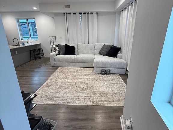 3rd image of 1444 Frankford Ave #2