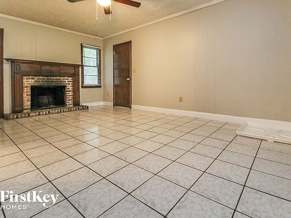 3rd image of 188 Prince Anthony Dr