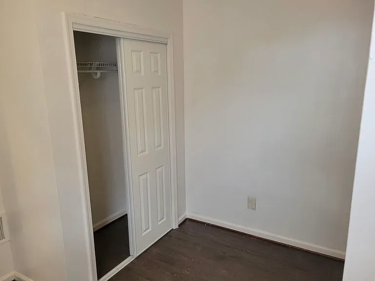 2505 W Baltimore St #TOWNHOUSE — Photo 8