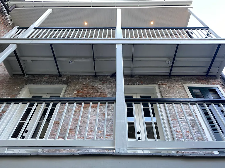 937 Dumaine St #202 — Photo 3