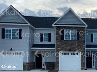 3704 S Oak Ln UNIT F, Winterville, NC 28590
