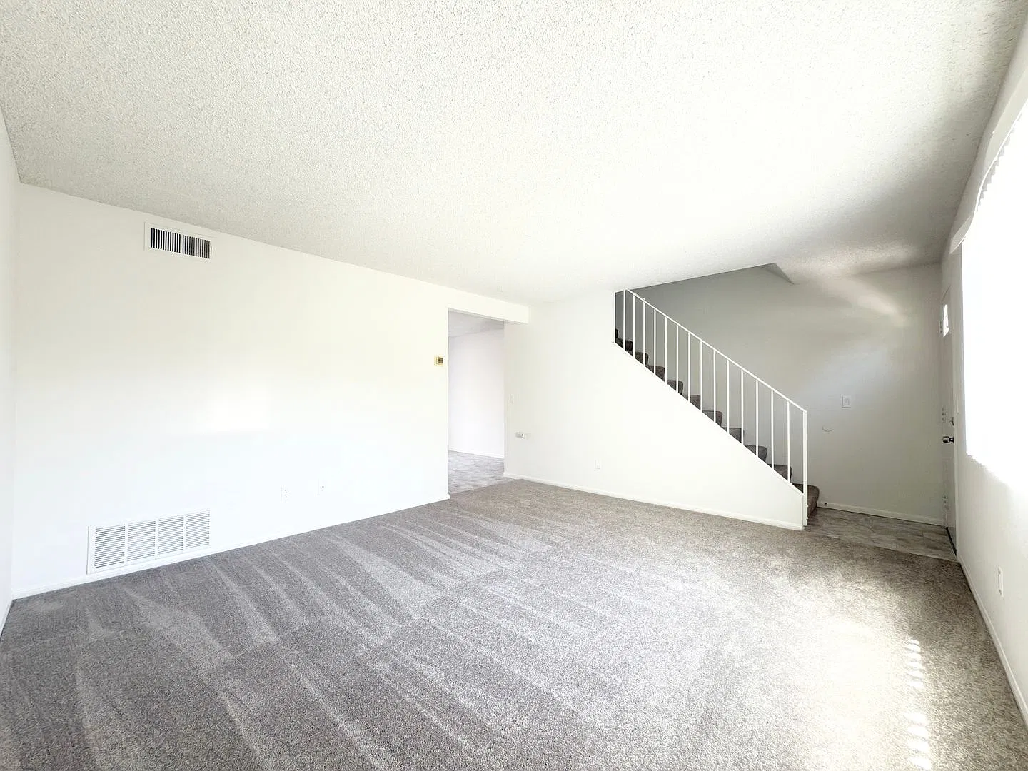 Two Story Townhome w/ Garage! — Photo 4