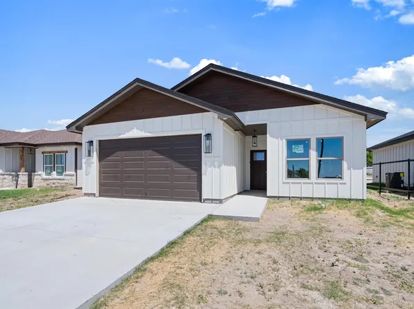 20 Concepcion Cir, Del Rio, TX 78840