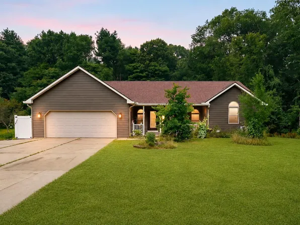 506 W Osterhout Ave, Portage, MI 49024
