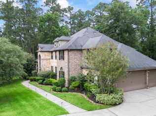 1270 Autumnwood Dr, Magnolia, TX 77354