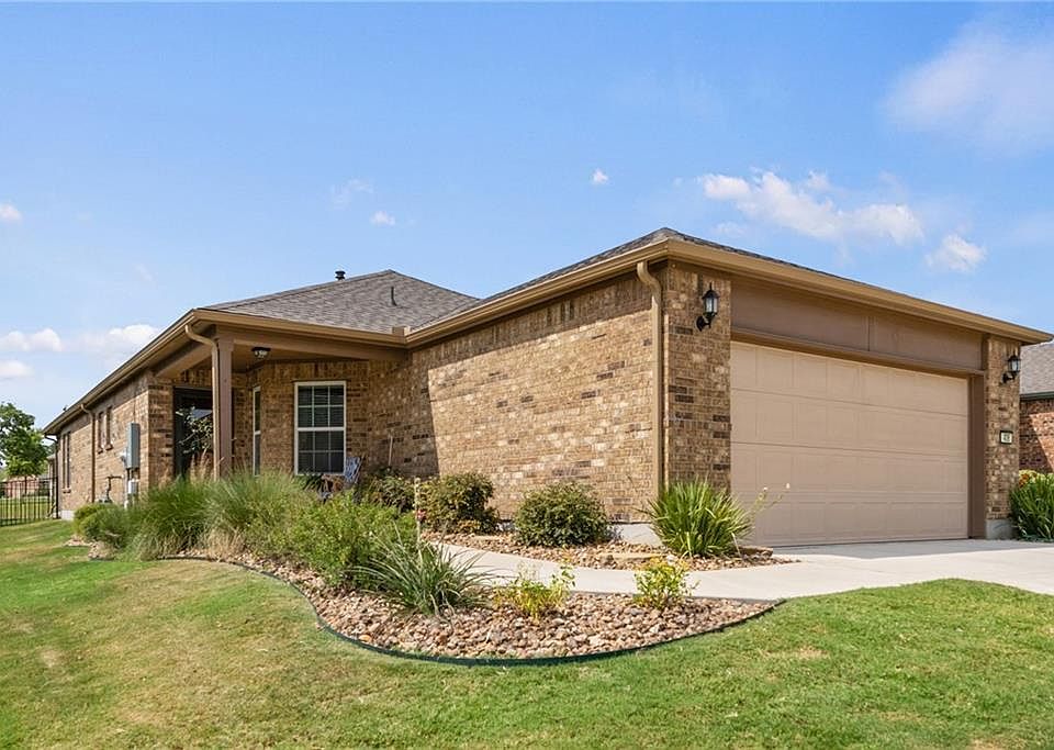 1st image of 406 Holiday Creek Ln