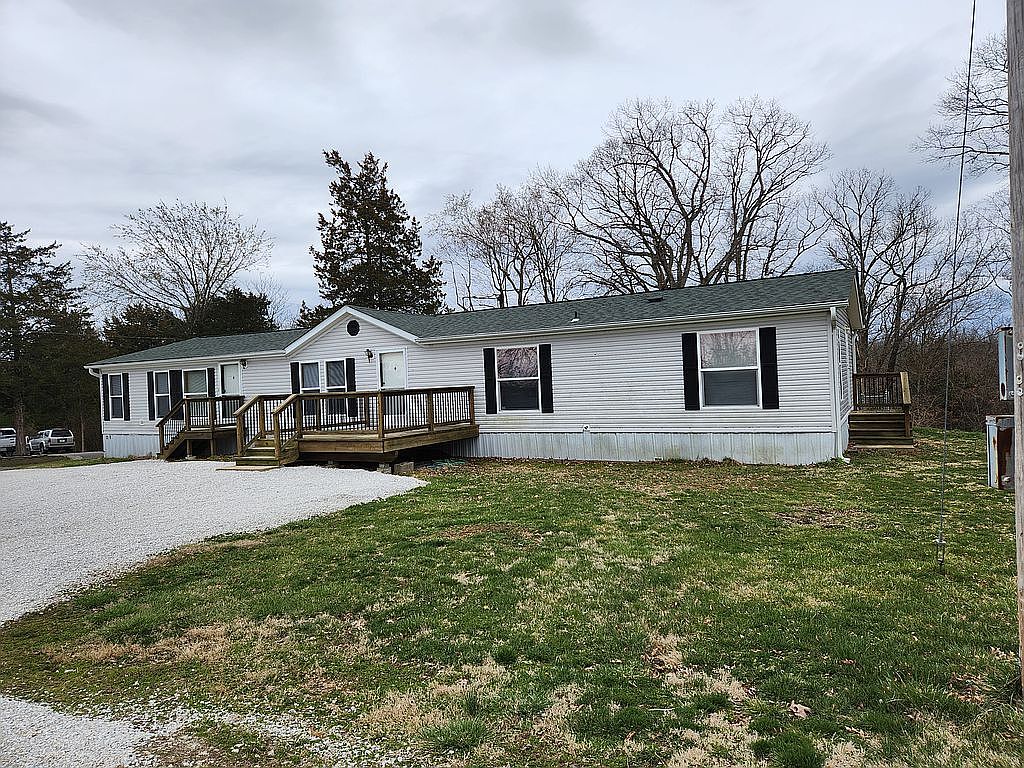 759 Bates Meadow Ln, Pacific, MO 63069 | Zillow