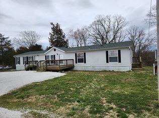 759 Bates Meadow Ln, Pacific, MO 63069