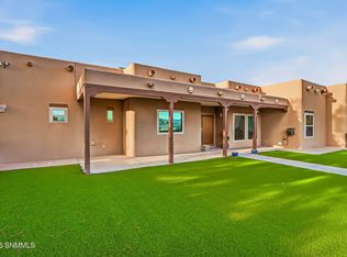 1285 Apple Tree Ln, Las Cruces, NM 88007
