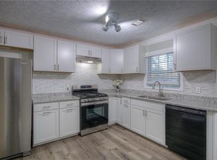 115 Sunny Ln, Villa Rica, GA 30180