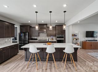 1717 Unison Dr, Charlotte, NC 28262