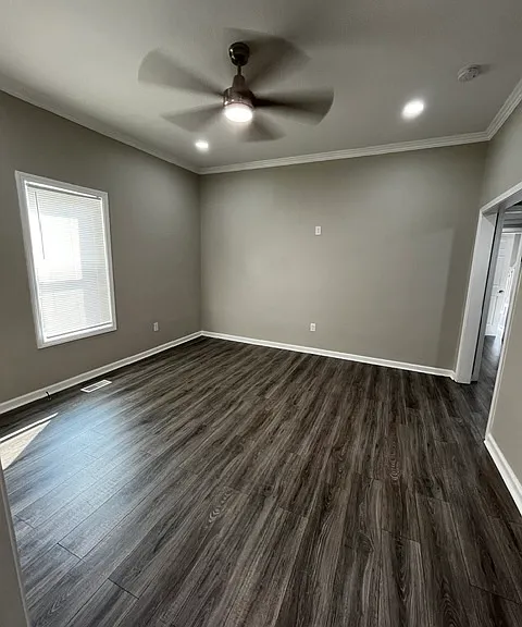 1001 Southern Ave — Photo 6