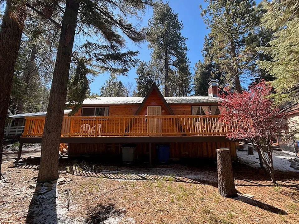 Photo of 43115 Moonridge Rd, Big Bear Lake, CA 92315