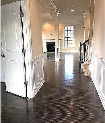 4th image of 7180 Lyndam Hill Cir