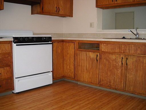 2nd image of 628 Madison Ave APT 2