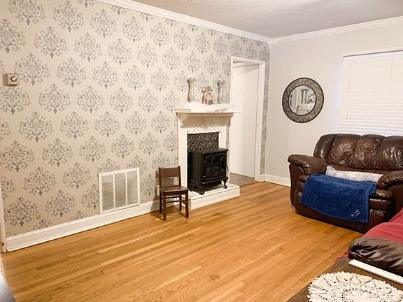 2nd image of 103 Boggess Blvd