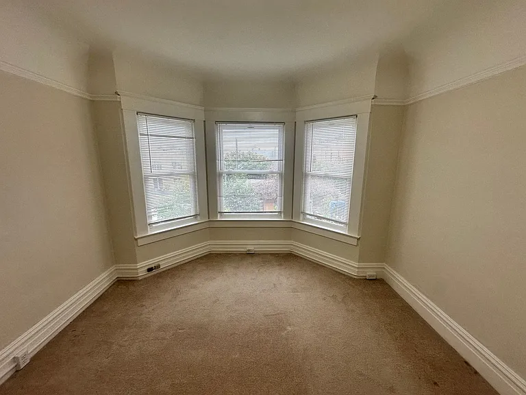 149 Eureka St #7055R — Photo 10