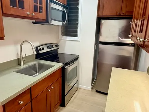 1492 Pacific Ave APT 16, San Francisco, CA 94109