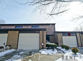 256 Calicoe Dr, Akron, OH