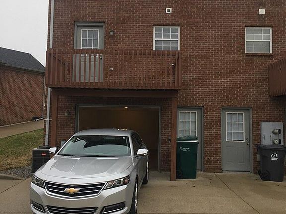 3rd image of 542 Reynolds Dr #2