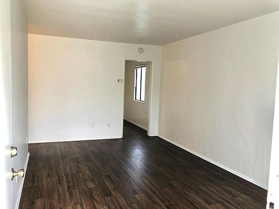 2nd image of 5015 Orange Ave