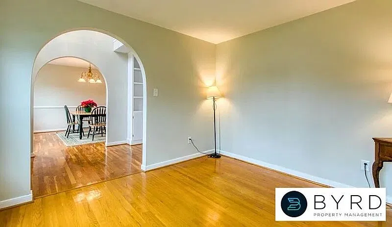 4 bed, 2.5 bath, 2021 sqft, $2,595 — Photo 3