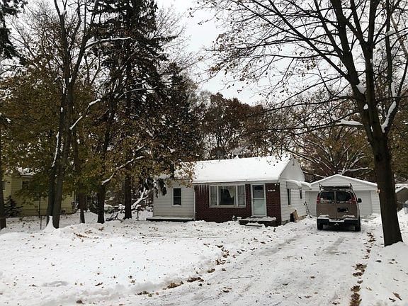 3rd image of 5551 Dons Dr