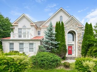 25105 Vista Ridge Rd, Gaithersburg, MD 20882