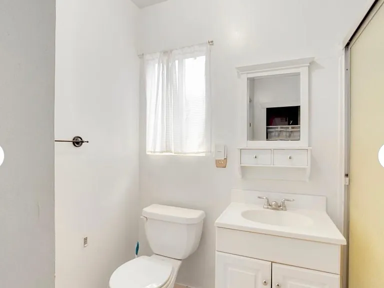 290 Princeton Ave — Photo 9