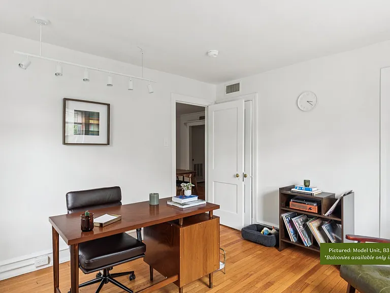 Greenwood Terrace — Photo 9
