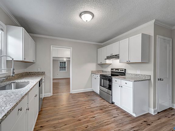 3rd image of 2605 Alabama St SW