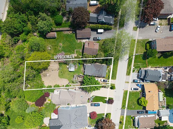 2nd image of 20 John St