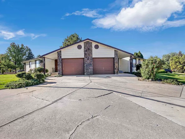 113 Crestview Dr, Twin Falls, ID 83301