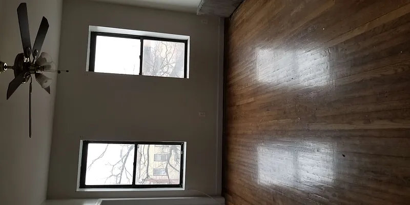 Rented by Perl Group Real Estate | media 3