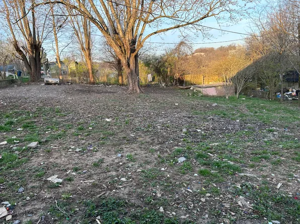 50 Davis St, Mount Vernon, KY 40456