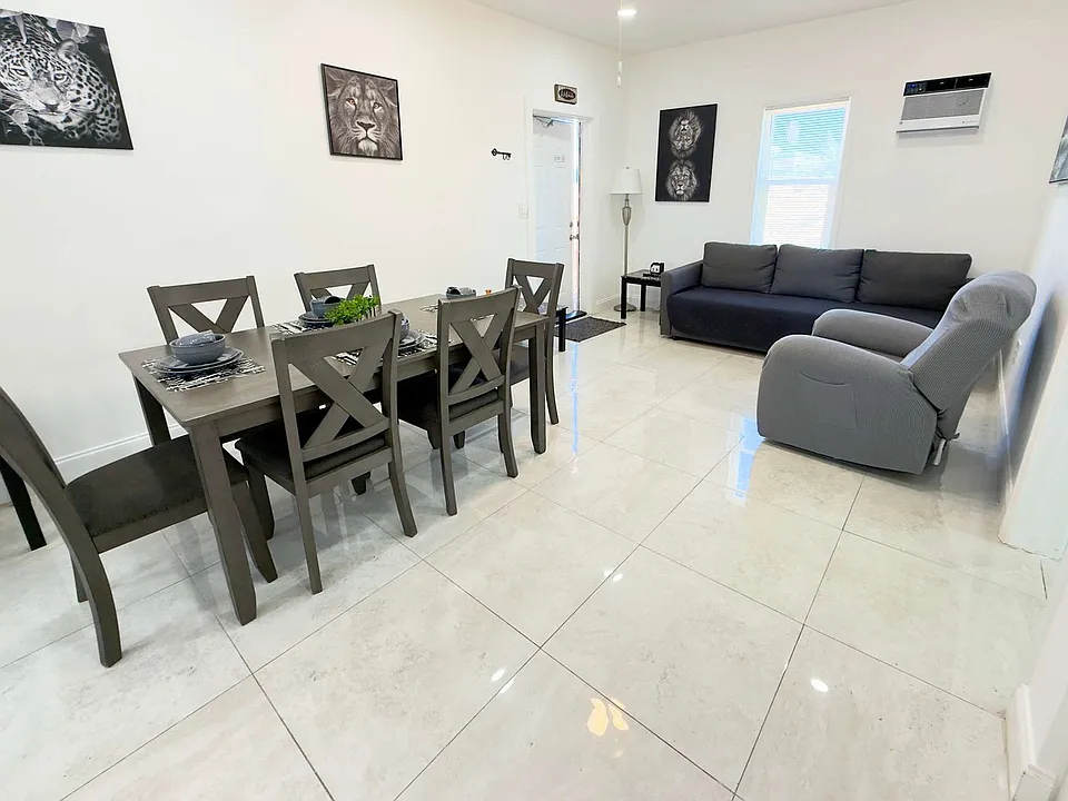 324 Van Buren St #1-ID1358007P