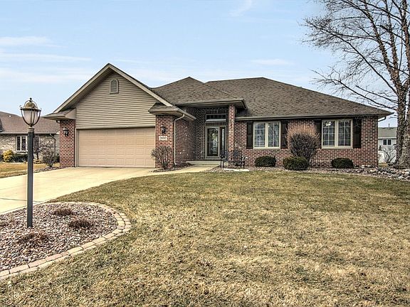2nd image of 2650 Squire Dr